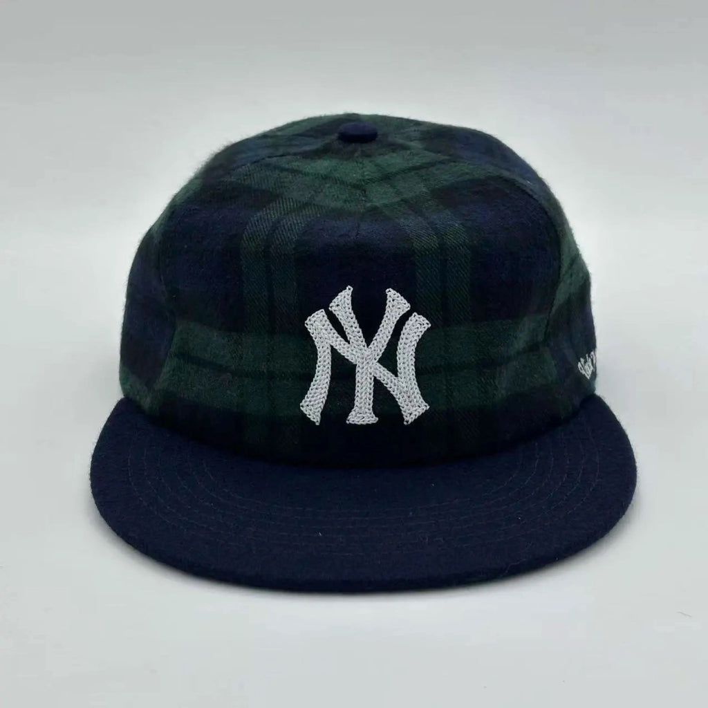 New York Yankees Plaid cap (Navy Blue Brim)