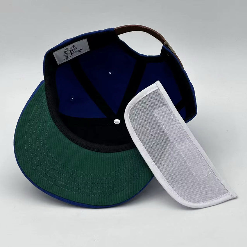 New York Knicks Cotton Twill Script Cap