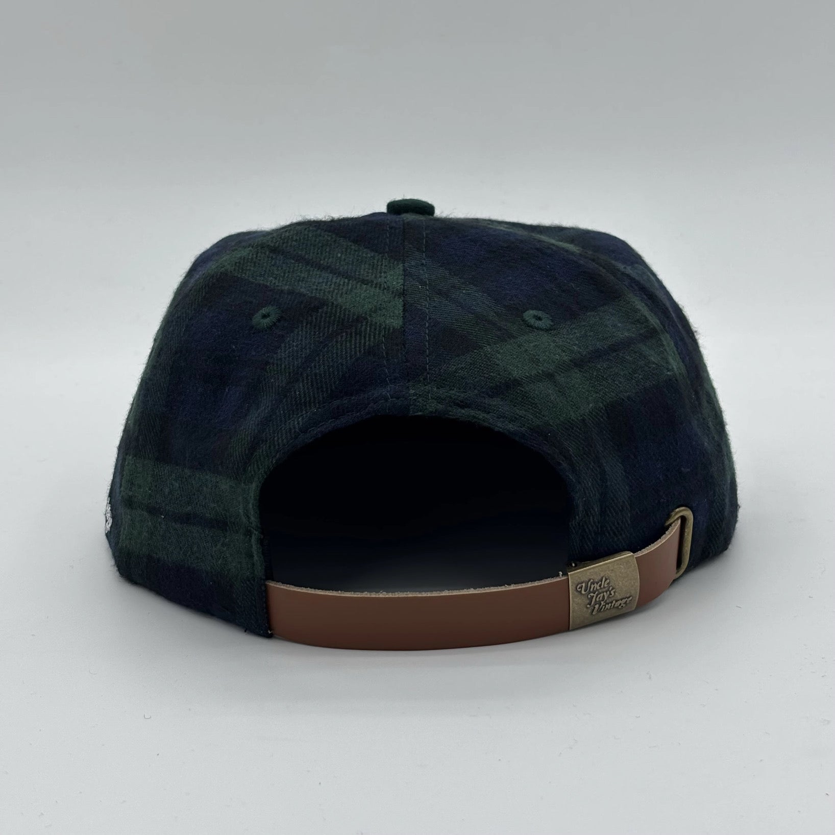 New York Yankees Plaid cap (Navy Blue Brim)